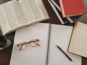 保育の"卒論テーマ"で迷ったときは「興味」「得意」「経験」からテーマのヒントを探そう