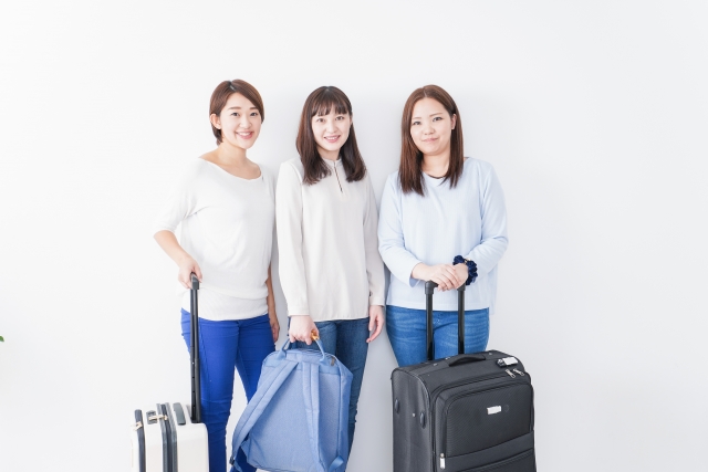 海外渡航　女性3人