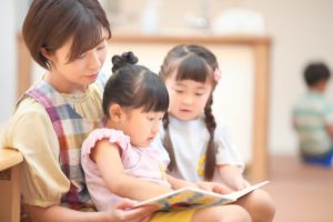 保育実習の持ち物はこのチェックリストで準備して、不安を減らして子どもたちとの時間を思いきり楽しもう