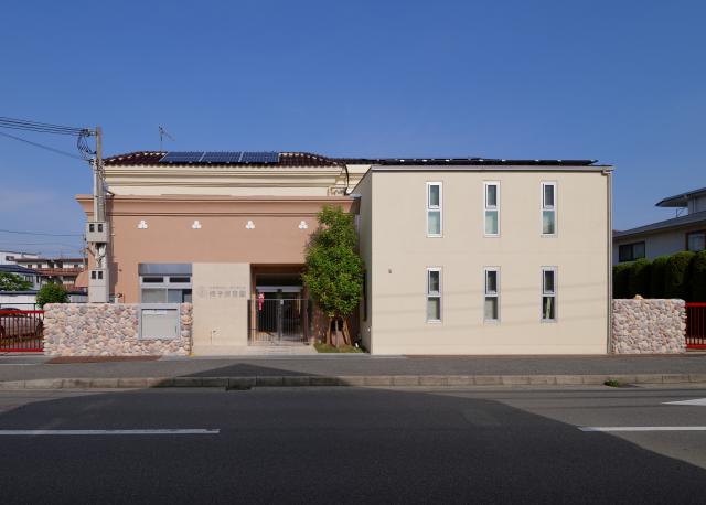 幼保連携型認定こども園　持子保育園