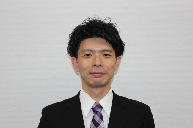 田川　勇貴先生